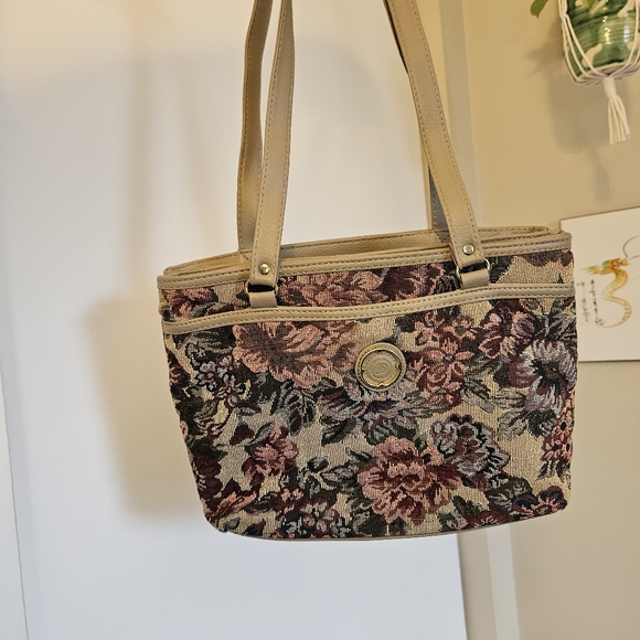 Vintage Basic Editions Floral Embroidered Purse - Picture 2 of 5